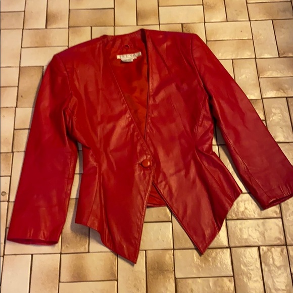 Megan Barrett Jackets & Blazers - Megan Barrett 1980s Red Leather Blazer Size 6